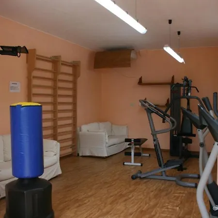 Sleeps 14 Pool Wifi